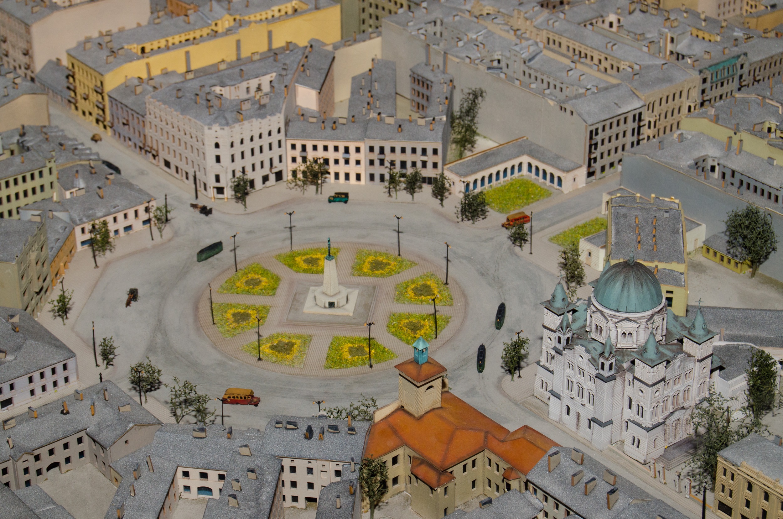 Fig. 1: Model of the “lost quarter”of the city of Lodz, detail. Photograph by Bożena Szafrańska (Museum of the City of Lodz)